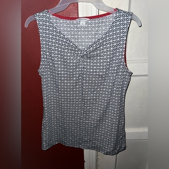 Nautica Navy Blue & White Geometrical Sleeveless Tank - Picture 8 of 11